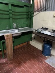 Maple Avenue (D10), Terrace #568245941